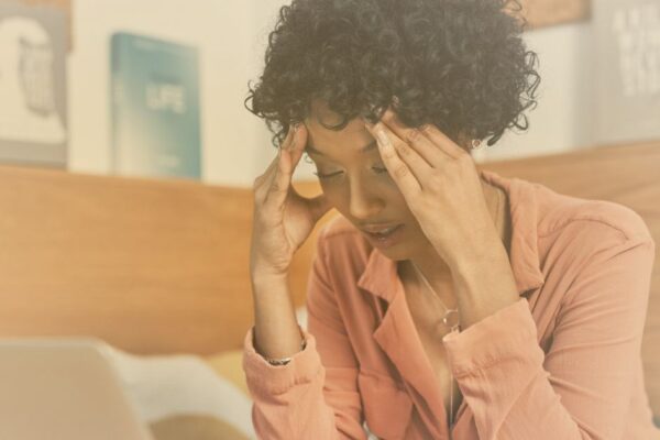 O que ajuda a prevenir enxaqueca?